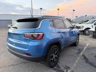 Jeep Compass 2024 4x4 Limited 4 puertas SUV