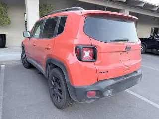 Jeep Renegade 2019 4x4 Latitude 4 puertas SUV