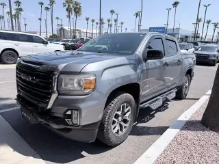 GMC Canyon 2021 4x4 AT4 4 puertas Cabina Crew 5 pies. SB (Tela)