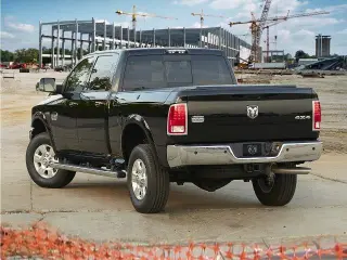 Ram 2500 2016 4x4 SLT Cabina Crew de 4 puertas con caja de 6.3 pies