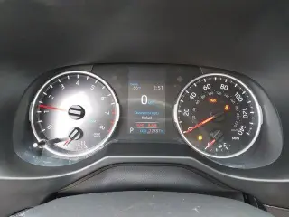 Toyota RAV4 2019 AWD LE SUV de 4 puertas