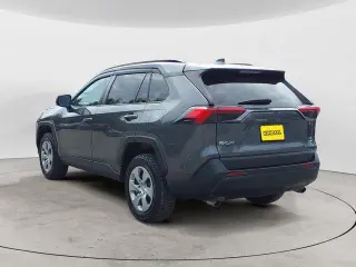 Toyota RAV4 2019 AWD LE SUV de 4 puertas