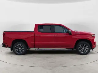 Chevrolet Silverado 1500 2019 4x4 RST 4 puertas Cabina Crew 5.8 pies. SB