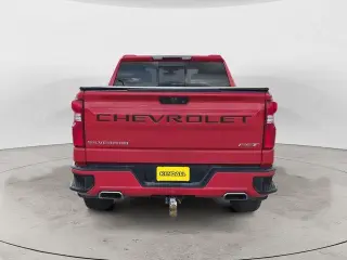 Chevrolet Silverado 1500 2019 4x4 RST 4 puertas Cabina Crew 5.8 pies. SB