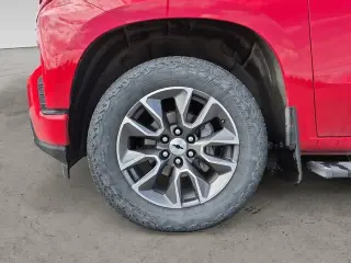 Chevrolet Silverado 1500 2019 4x4 RST 4 puertas Cabina Crew 5.8 pies. SB
