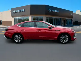 Hyundai SONATA Híbrido 2025 SEL 4 puertas Sedan