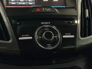 Ford Focus 2012 Titanium 4 puertas Hatchback