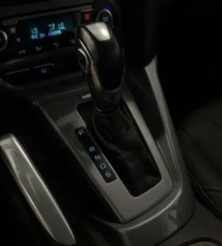 Ford Focus 2012 Titanium 4 puertas Hatchback