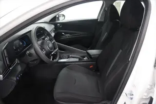 Hyundai ELANTRA 2026 SE 4 puertas Sedan