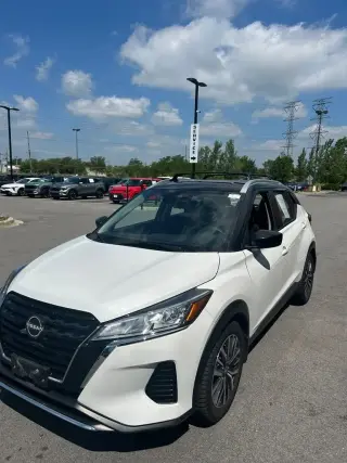 Nissan Kicks 2023 SV 4 puertas Crossover