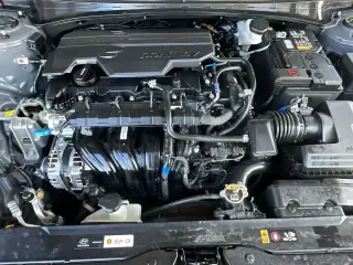 Hyundai ELANTRA 2026 SE 4 puertas Sedan