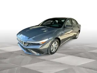 Hyundai ELANTRA 2026 SE 4 puertas Sedan