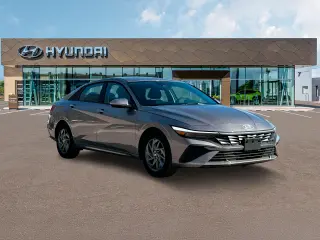 Hyundai ELANTRA 2024 SEL 4 puertas Sedan