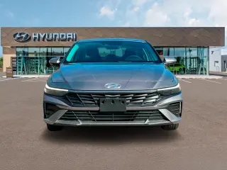 Hyundai ELANTRA 2024 SEL 4 puertas Sedan