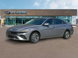 Hyundai ELANTRA 2024 SEL 4 puertas Sedan