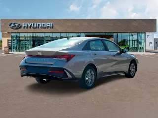 Hyundai ELANTRA 2024 SEL 4 puertas Sedan