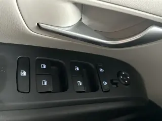Hyundai TUCSON 2023 SE 4 puertas SUV