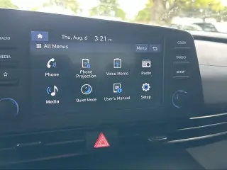 Hyundai ELANTRA 2025 SEL Sport 4 puertas Sedan