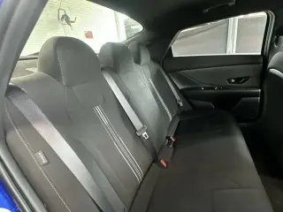 Hyundai ELANTRA 2025 SEL Sport 4 puertas Sedan