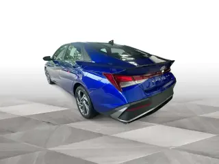 Hyundai ELANTRA 2025 SEL Sport 4 puertas Sedan
