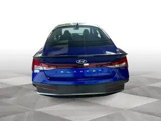 Hyundai ELANTRA 2025 SEL Sport 4 puertas Sedan