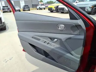 Hyundai ELANTRA 2025 SEL Sport 4 puertas Sedan