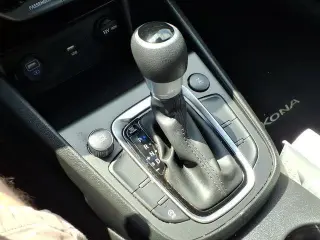 Hyundai KONA 2023 AWD SEL 4 puertas Crossover