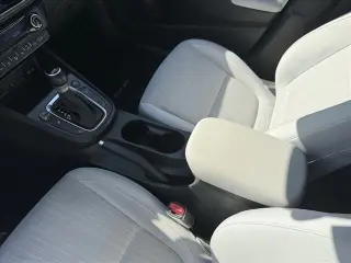 Hyundai KONA 2023 AWD SEL 4 puertas Crossover