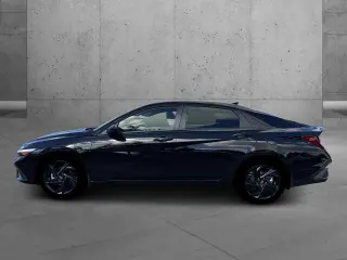 Hyundai ELANTRA 2026 SEL Sport 4 puertas Sedan