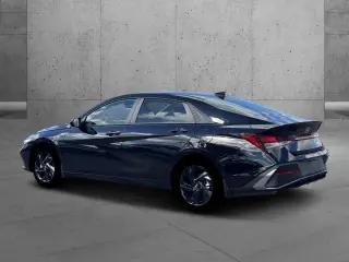 Hyundai ELANTRA 2026 SEL Sport 4 puertas Sedan