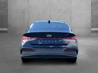 Hyundai ELANTRA 2026 SEL Sport 4 puertas Sedan