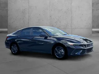 Hyundai ELANTRA 2026 SEL Sport 4 puertas Sedan