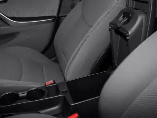 Hyundai ELANTRA 2013 GLS 4 puertas Sedan 6M