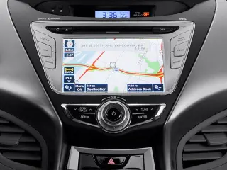 Hyundai ELANTRA 2013 GLS 4 puertas Sedan 6M