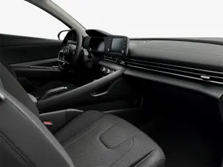 Hyundai ELANTRA 2025 SE 4 puertas Sedan