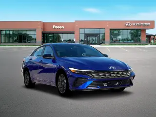 Hyundai ELANTRA 2026 SEL Sport Premium 4 puertas Sedan