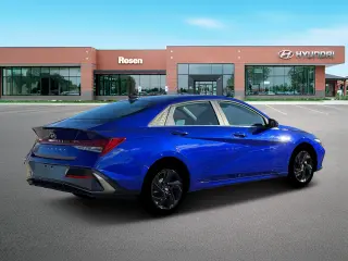 Hyundai ELANTRA 2026 SEL Sport Premium 4 puertas Sedan