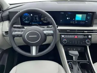 Hyundai TUCSON 2025 AWD SEL Conveniencia 4 puertas SUV