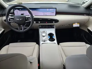 Genesis GV70 2026 AWD 2.5T Estándar 4 puertas SUV