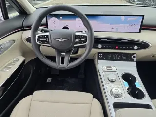Genesis GV70 2026 AWD 2.5T Estándar 4 puertas SUV