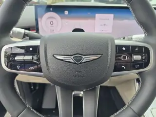 Genesis GV70 2026 AWD 2.5T Estándar 4 puertas SUV