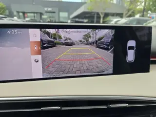 Genesis GV70 2026 AWD 2.5T Estándar 4 puertas SUV