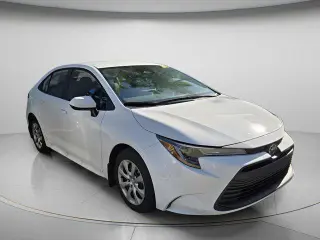 Toyota Corolla 2025 LE 4 puertas Sedan