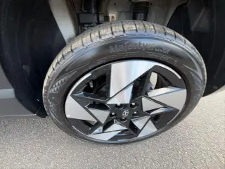 Hyundai KONA 2026 AWD Limited 4 puertas SUV