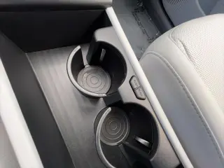 Hyundai KONA 2026 AWD Limited 4 puertas SUV