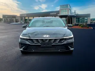 Hyundai ELANTRA 2024 Limited 4 puertas Sedan