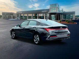 Hyundai ELANTRA 2024 Limited 4 puertas Sedan