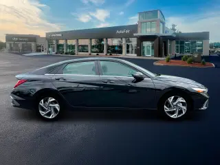 Hyundai ELANTRA 2024 Limited 4 puertas Sedan