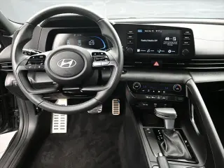 Hyundai ELANTRA 2025 SEL Sport 4 puertas Sedan