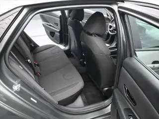 Hyundai ELANTRA 2025 SEL Sport 4 puertas Sedan